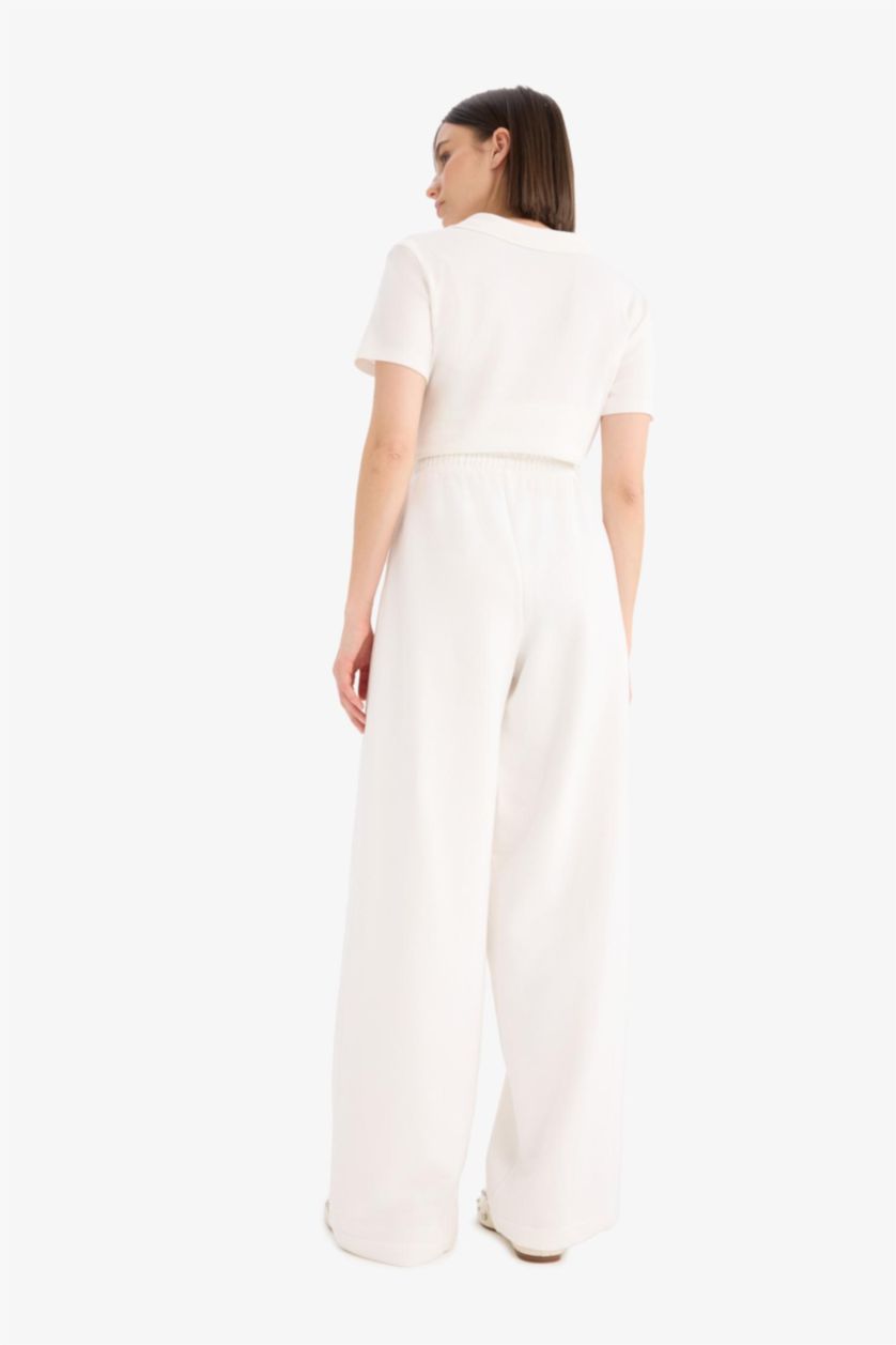 Woman White Trousers