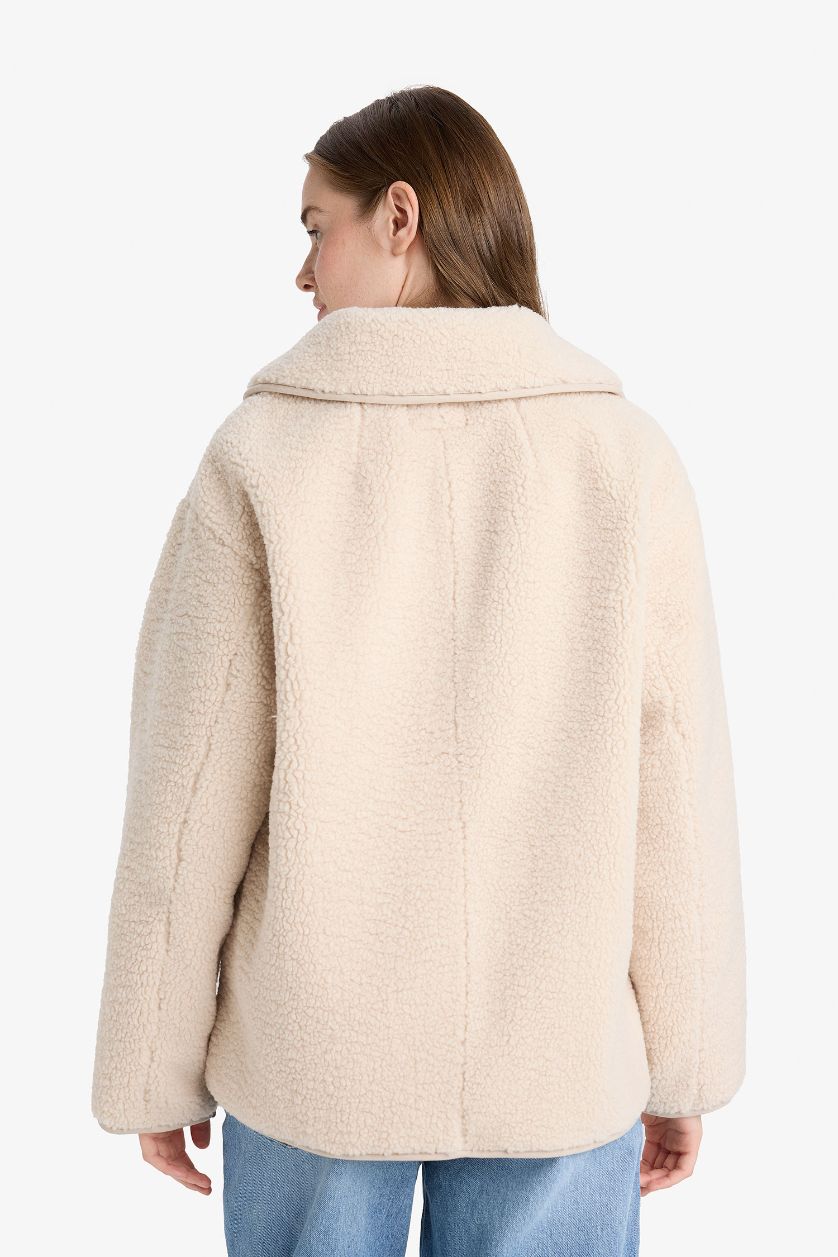 Woman Ecru Regular Fit Fur Faux Fur