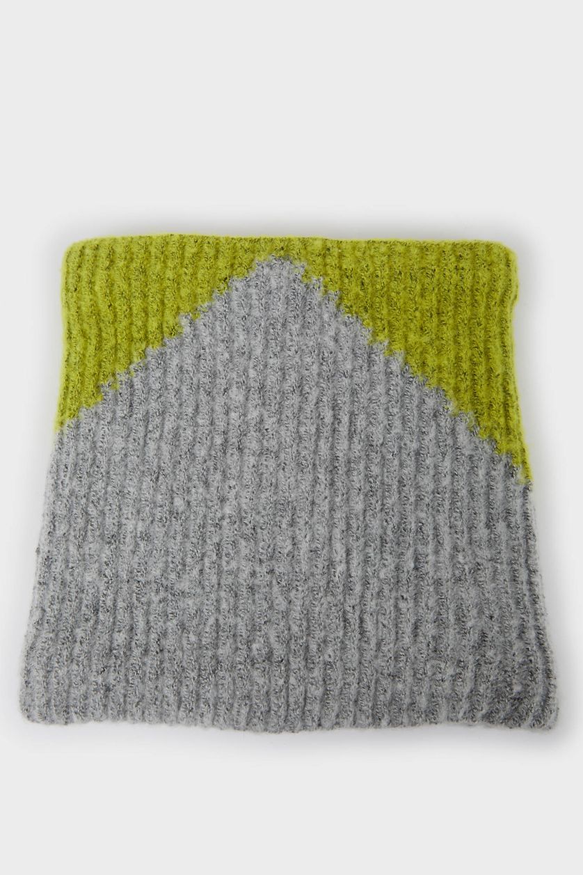 نساء رمادي سكارف نسائي