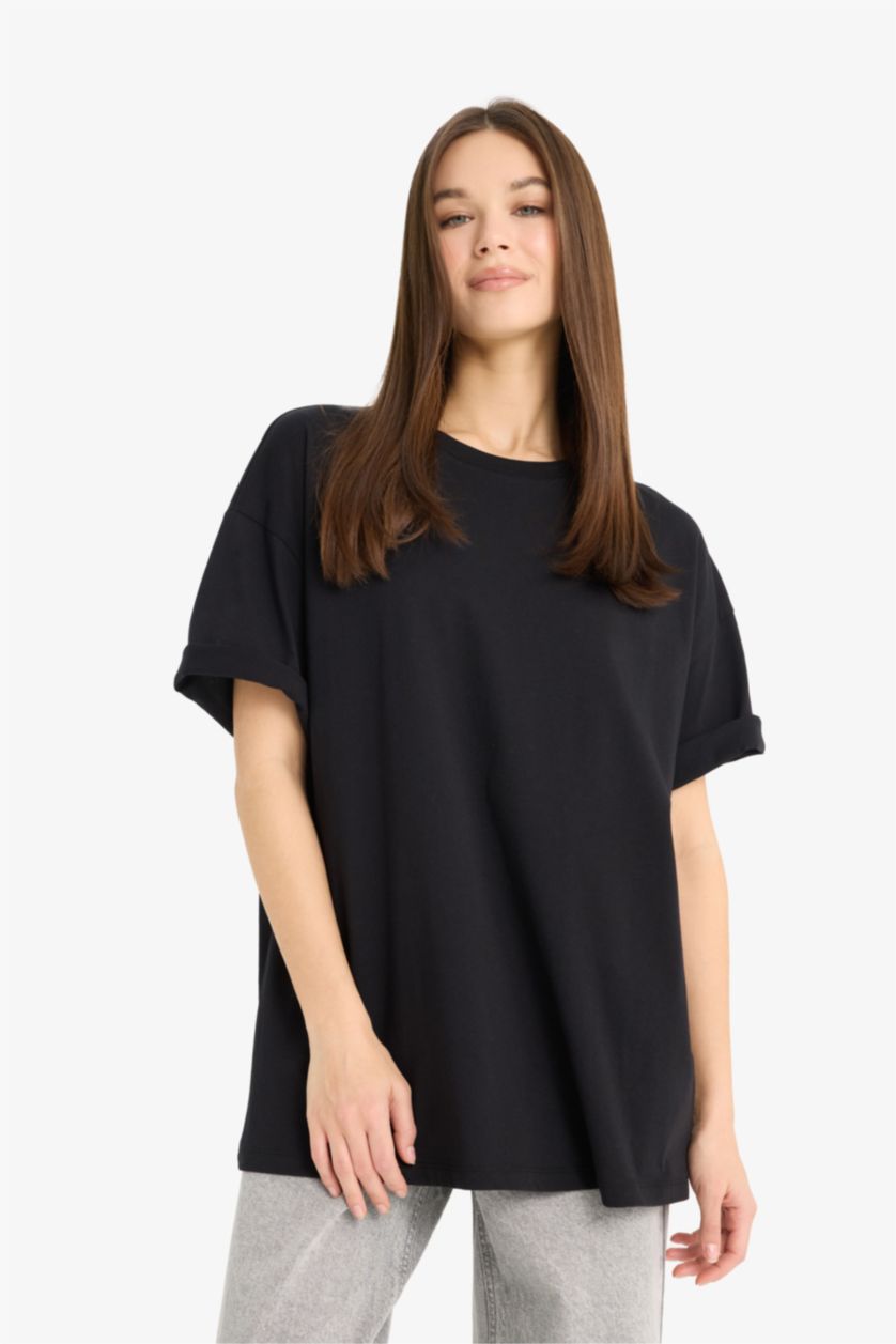 Kadın Siyah Oversıze Kısa Kollu Tişört