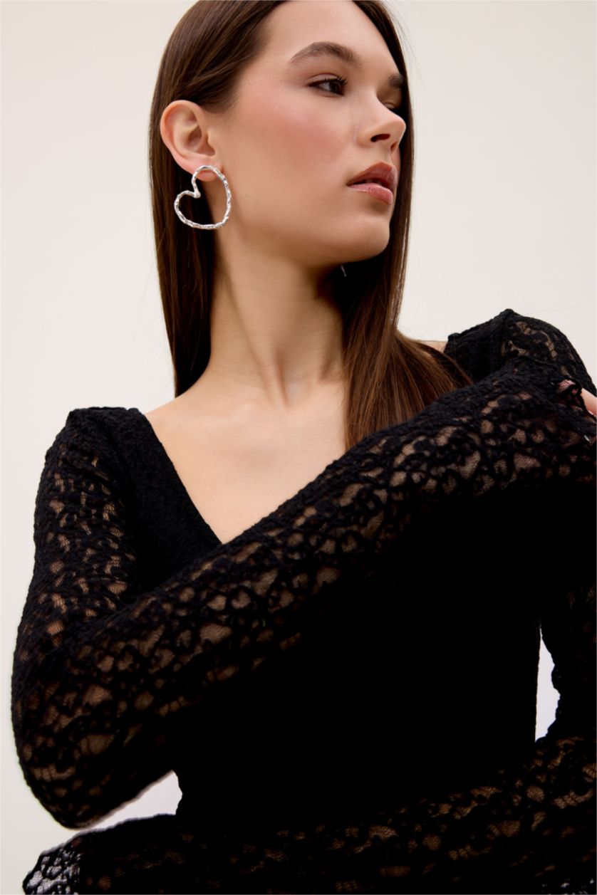 Kadın Siyah V Yaka Dantel Uzun Kollu Mini Elbise