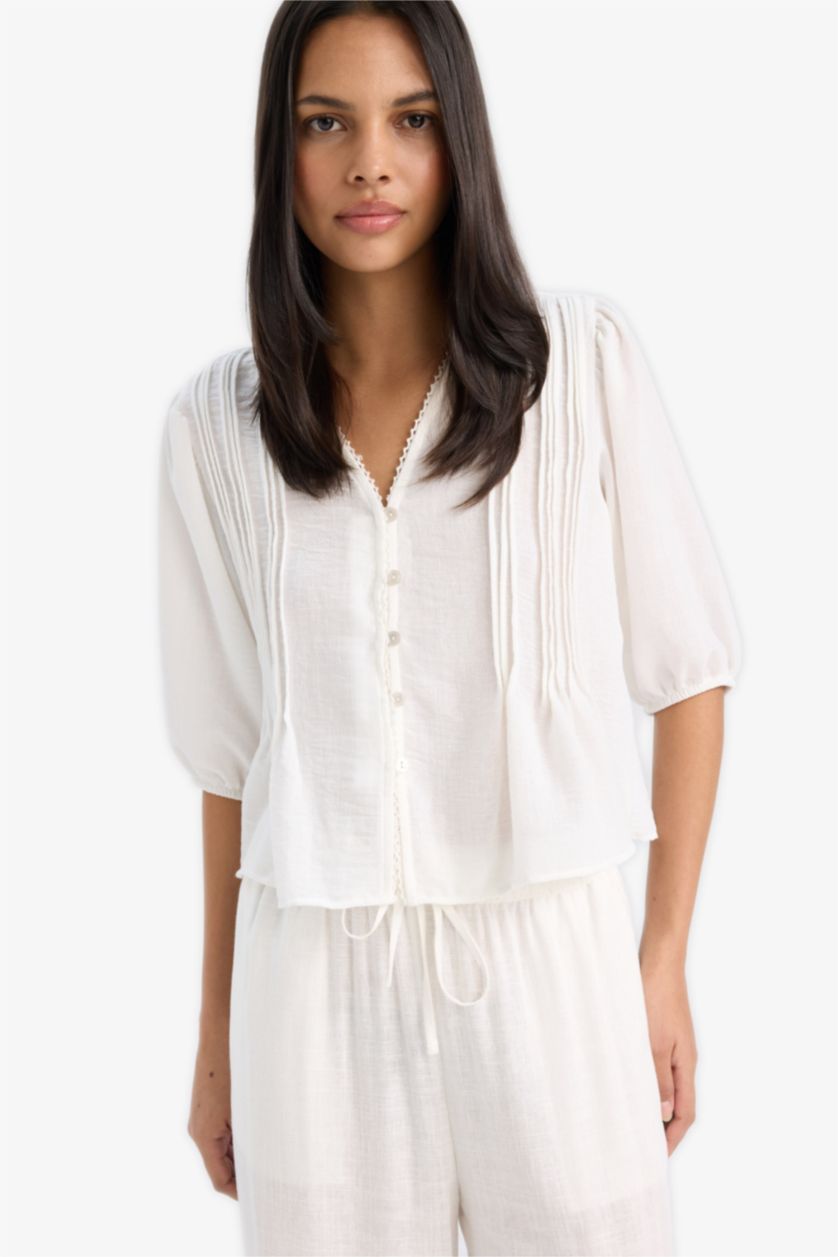 Kadın Ekru Relax Fit V Yaka Giperli Keten Görünümlü Kısa Kollu Gömlek