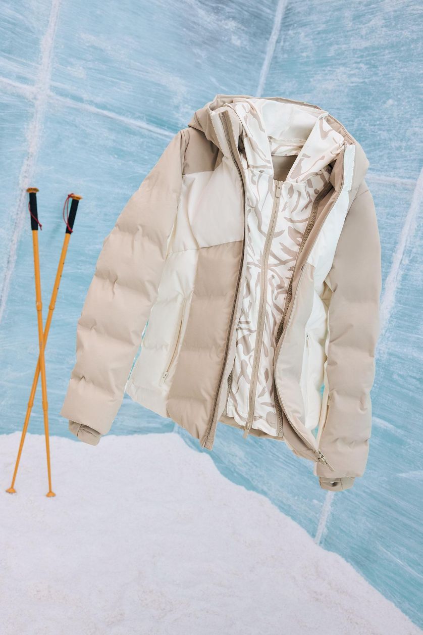 Woman Beige Waterproof Regular Fit Hooded Ski Jacket