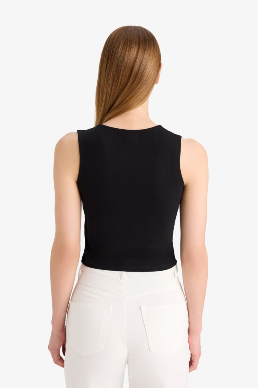 Woman Black Regular Fit Basic Crew Neck Black Tank Top