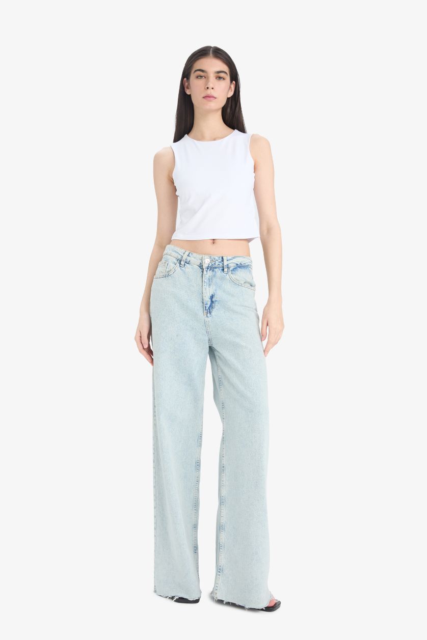 Kadın Beyaz Regular Fit Basic Düz Bisiklet Yaka Beyaz Atlet