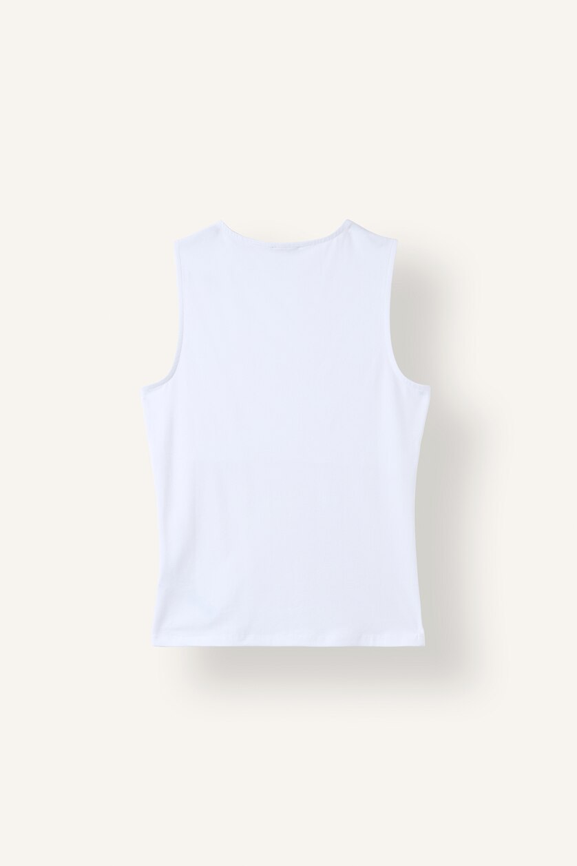 Women White Regular Fit Basic Crew Neck Tank Top