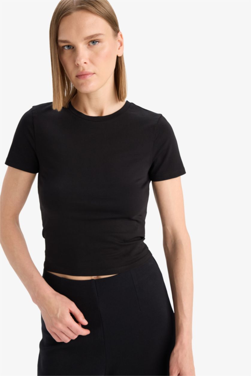 Woman Black Slim Fit Slim Fit Crew Neck Basic Black T-Shirt