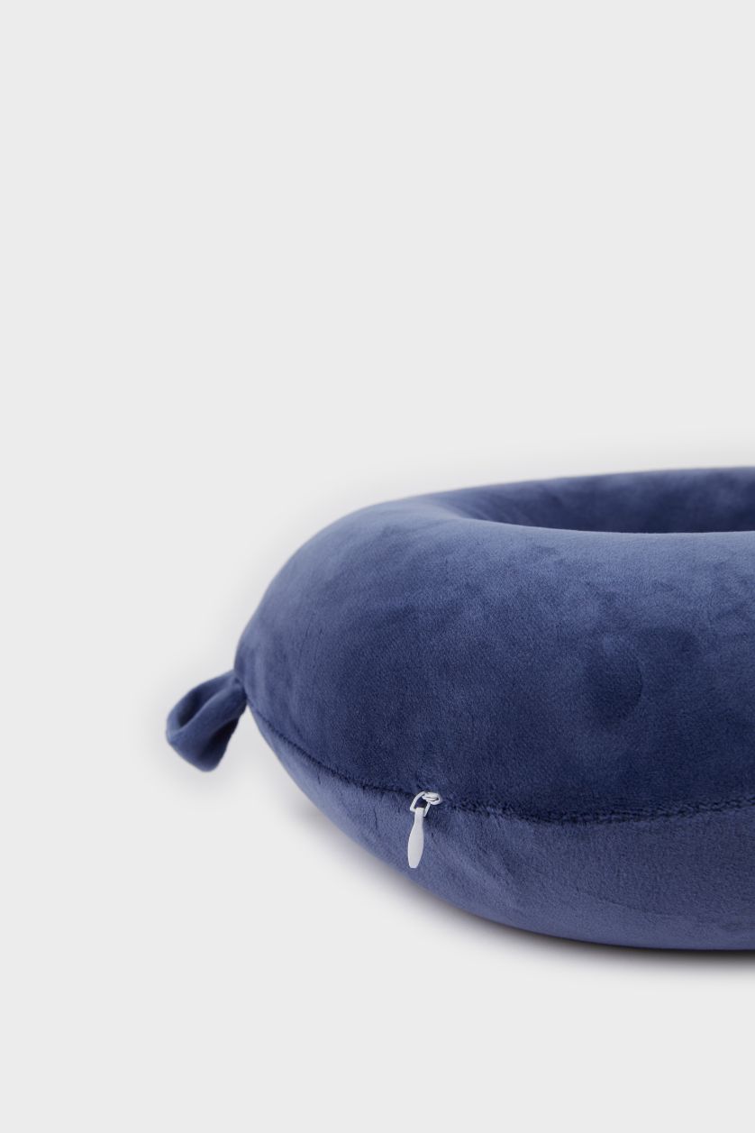 Kadın Lacivert Boyun Yastığı