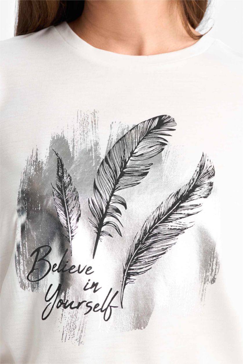 Woman Ecru Regular Fit Crew Neck Printed Short Sleeve T-Shirt