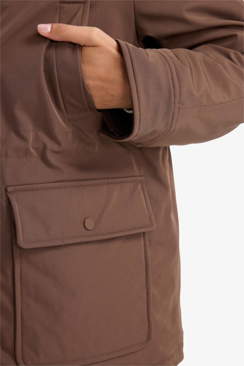 Kadın Kahve Regular Fit Kontrast Yaka Fermuarlı Parka