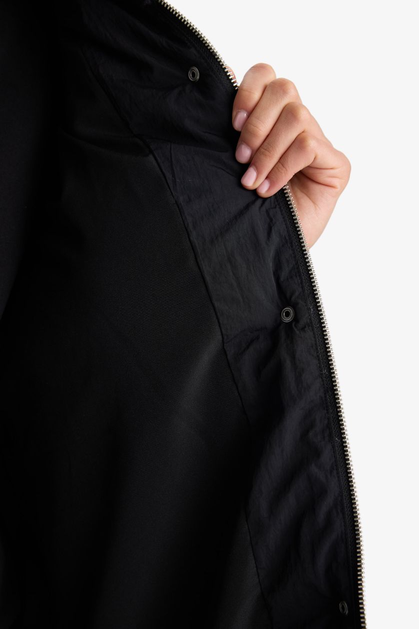 Әйелдерге қара поло жаға Пальто