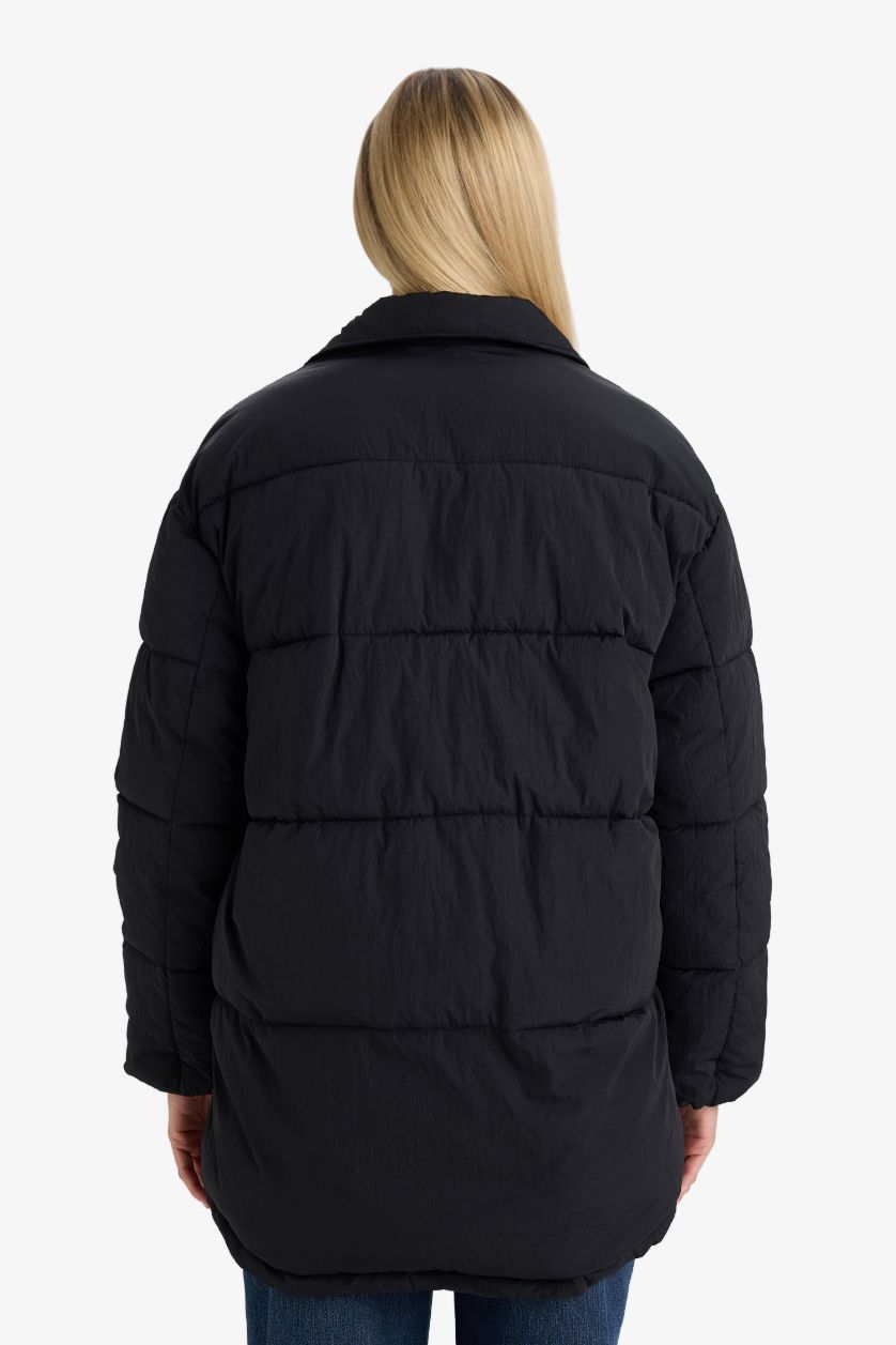 Әйелдерге қара поло жаға Пальто