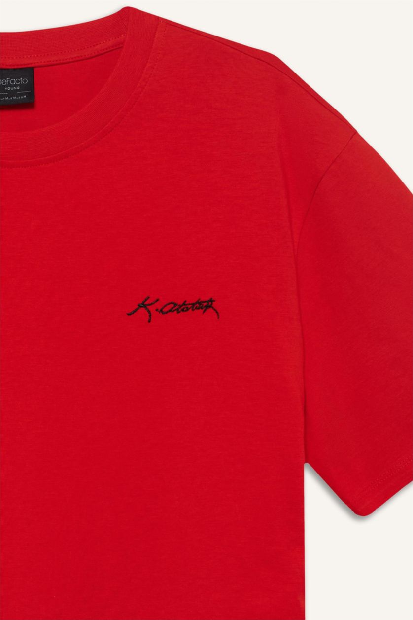 Erkek Kırmızı %100 Pamuk Regular Fit Bisiklet Yaka Atatürk Baskılı Kısa Kollu Tişört