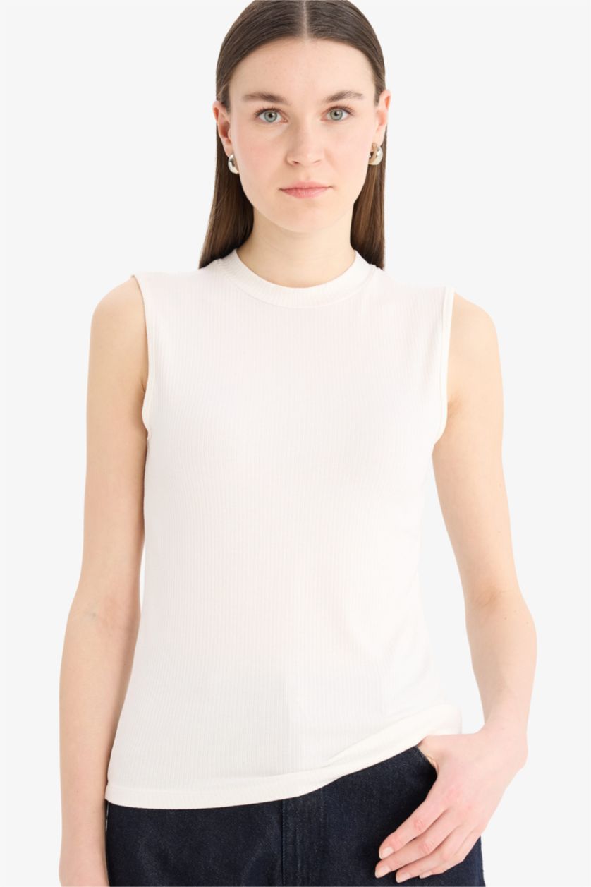 Kadın Ekru Regular Fit Fitilli Kaşkorse Basic Düz Kolsuz Tesettür Tunik