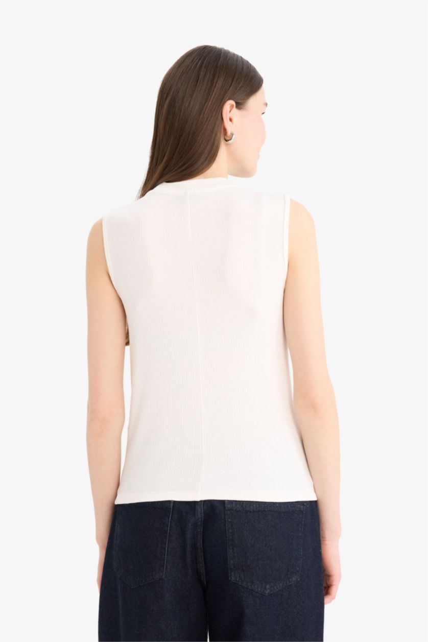 Kadın Ekru Regular Fit Fitilli Kaşkorse Basic Düz Kolsuz Tesettür Tunik