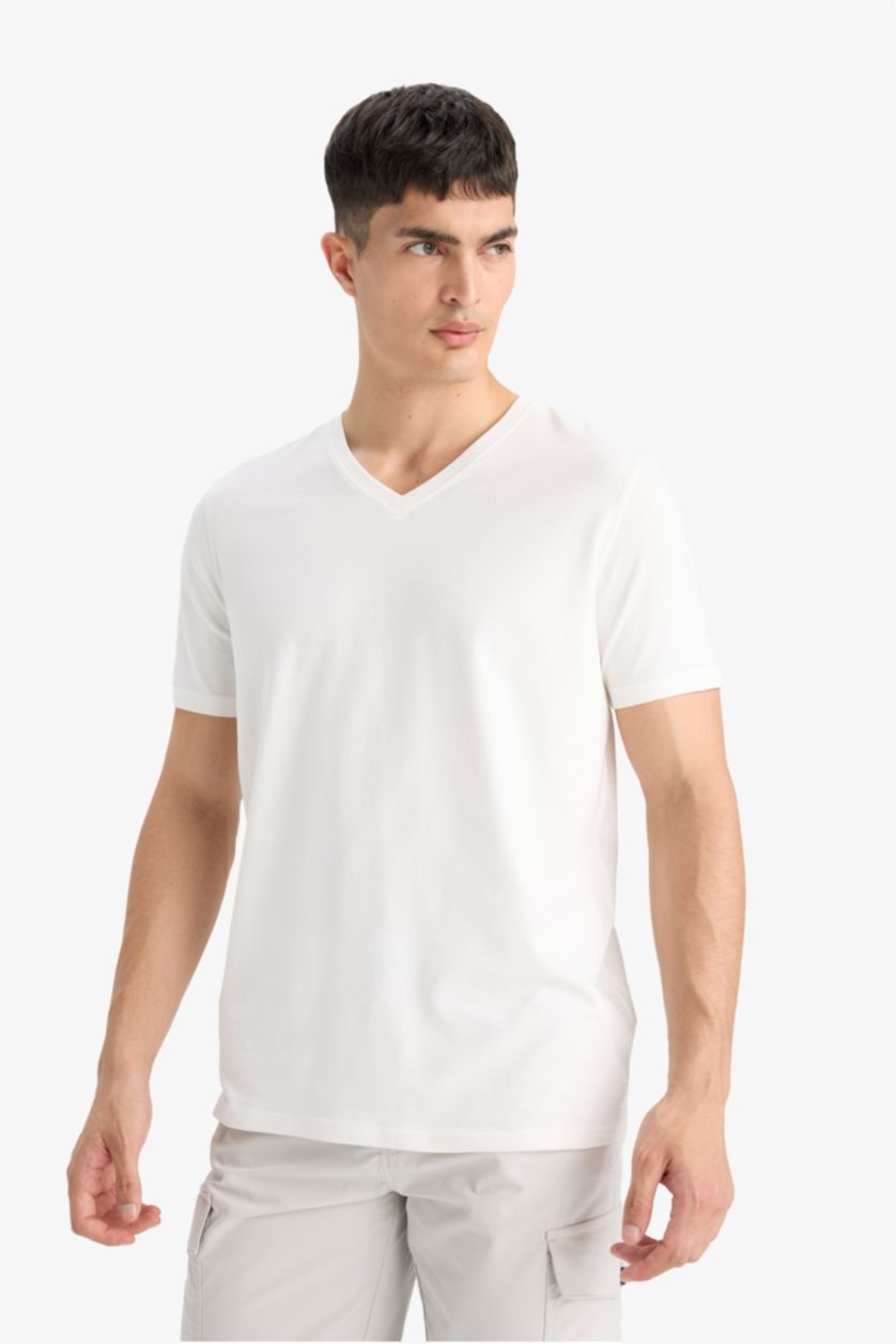 رجال بيج فاتح Slim Fit Short Sleeve T-Shirt