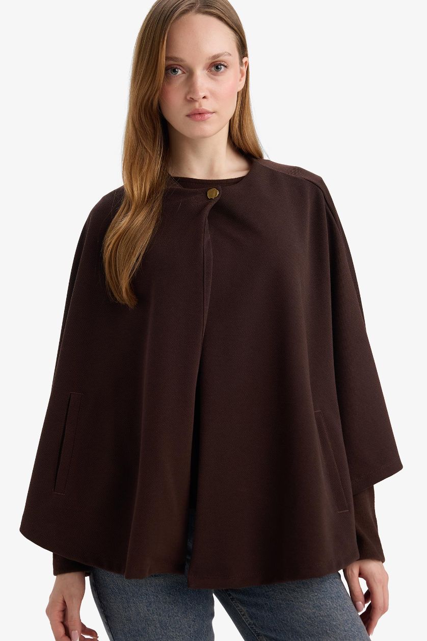 نساء بني جاكيت عريض قصة عادية بياخة مستديرة