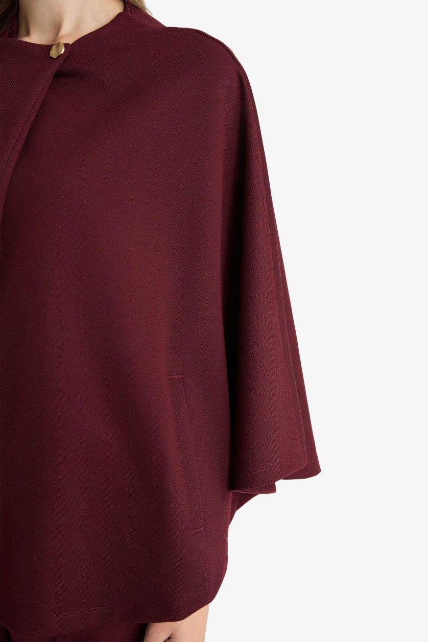 Kadın Bordo Regular Fit Bisiklet Yaka Cepli Pelerin Hırka