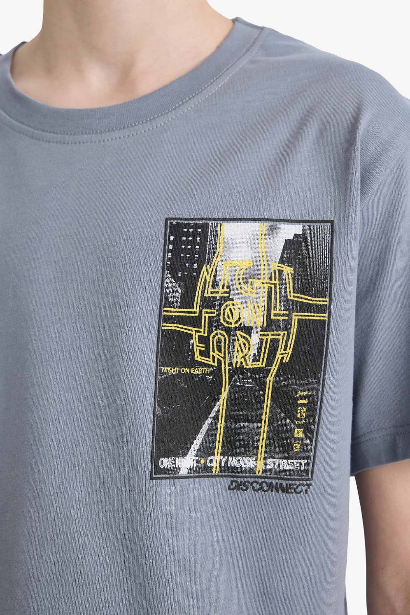 Erkek Çocuk - Genç Erkek Gri Bisiklet Yaka Sırt Baskılı Kısa Kollu Tişört Erkek Çocuk