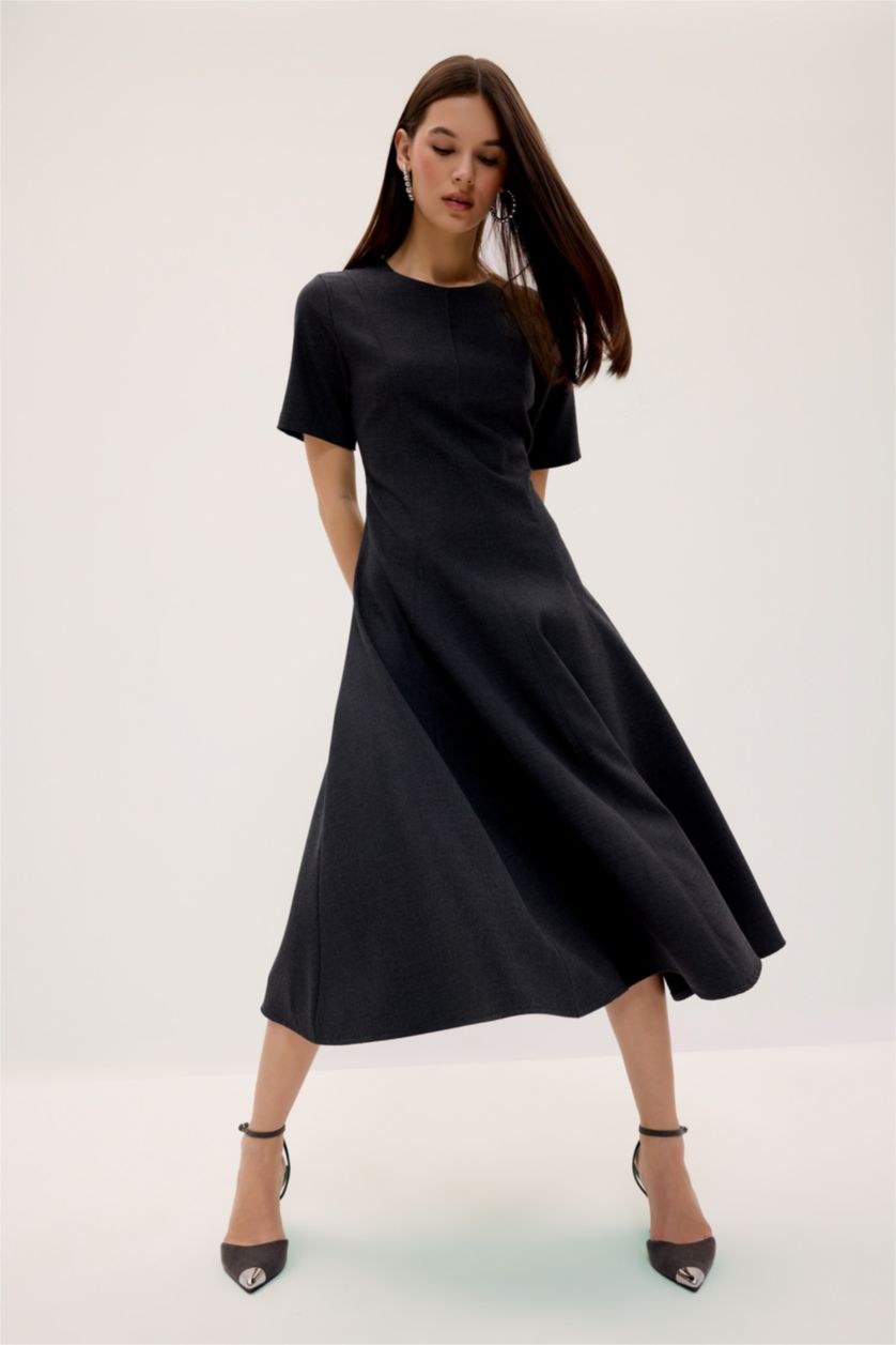 Kadın Antrasit Basıc Midi Yazlık Elbise