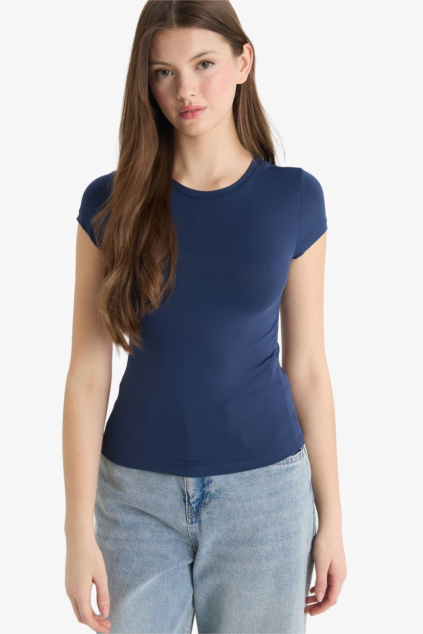 Woman NAVY Fitted Crew Neck Basic T-Shirt