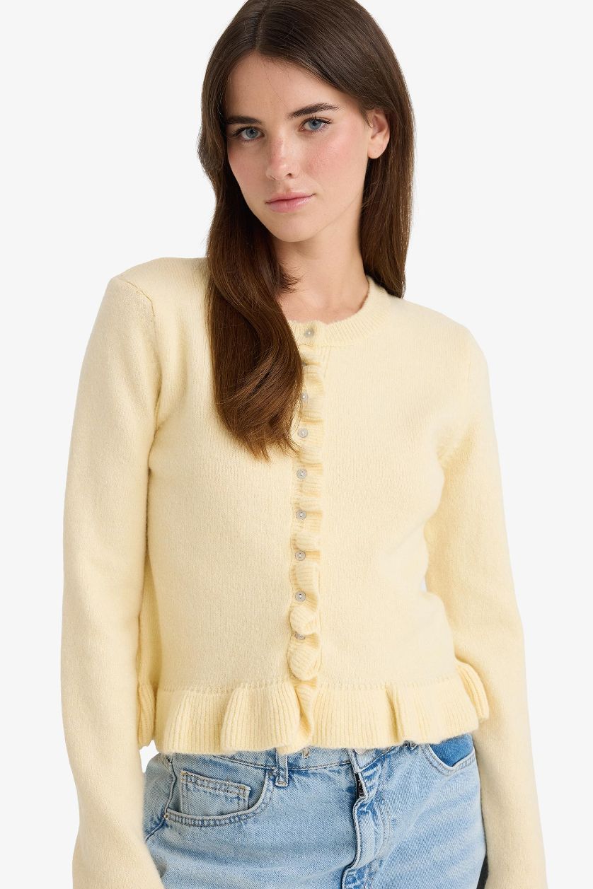 Woman Light Yellow Regular Fit Crew Neck Knitwear Cardigan