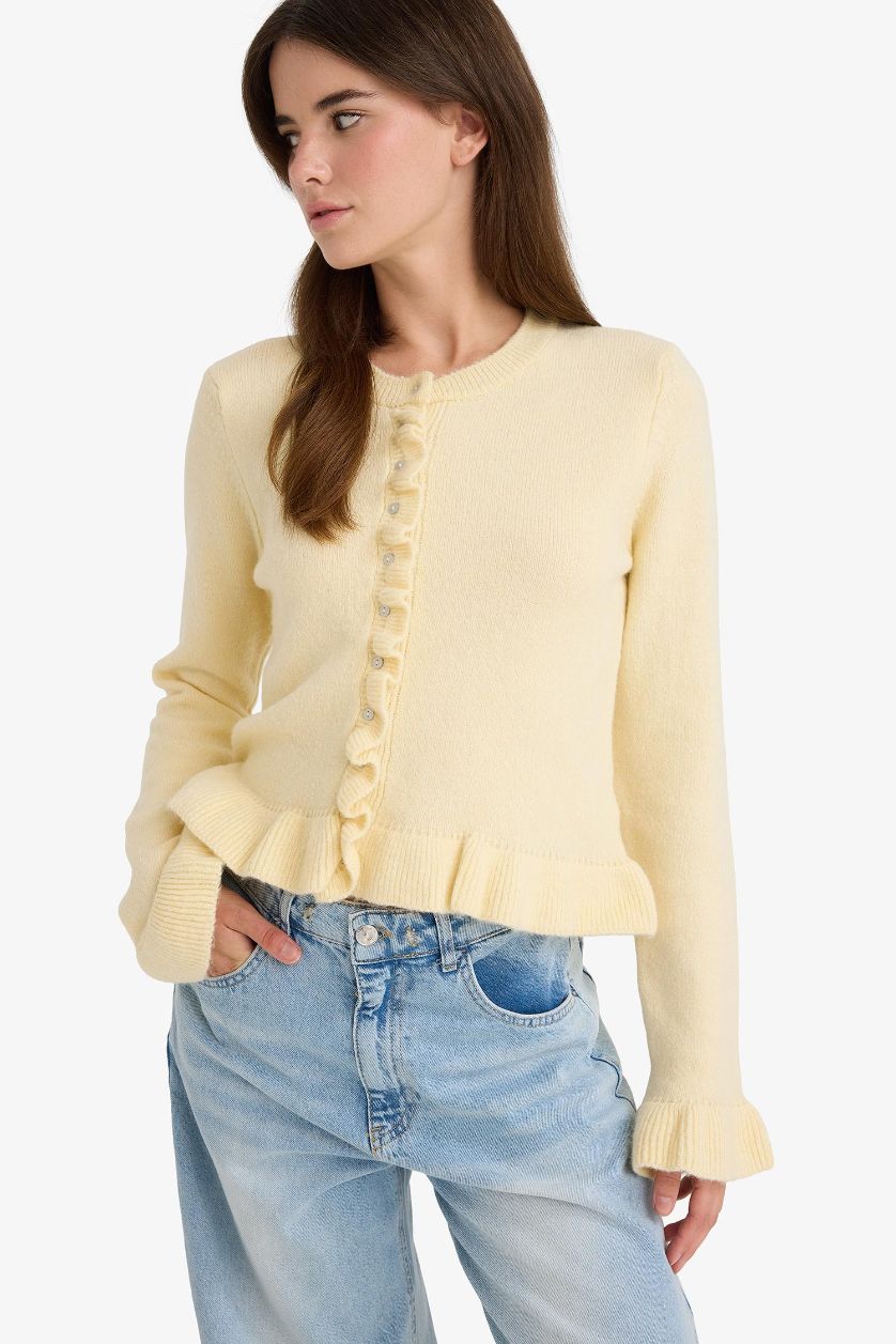 Woman Light Yellow Regular Fit Crew Neck Knitwear Cardigan