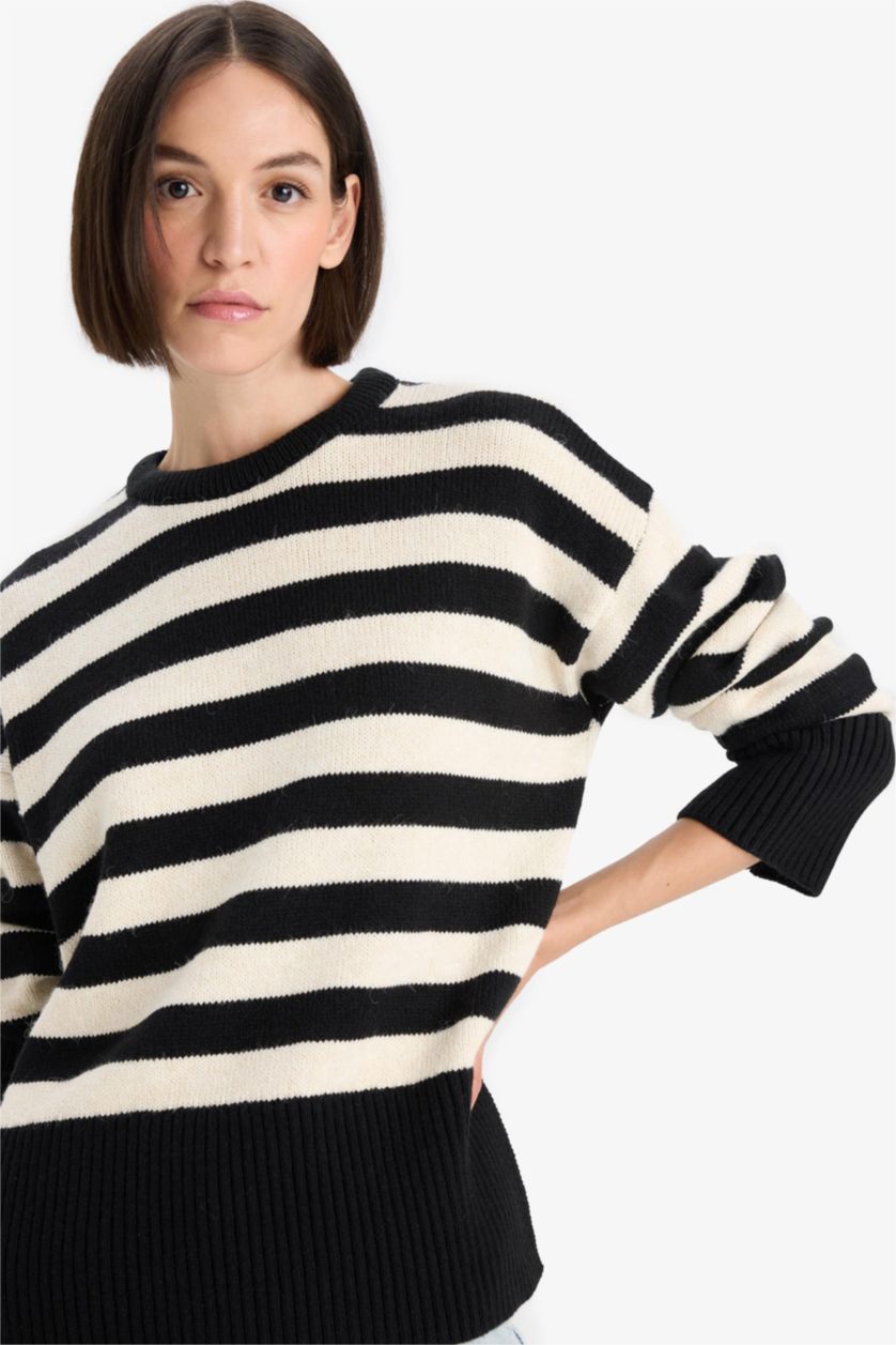 Kadın Siyah Oversize Geniş Kalıp Bisiklet Yaka Çizgili Triko Kazak