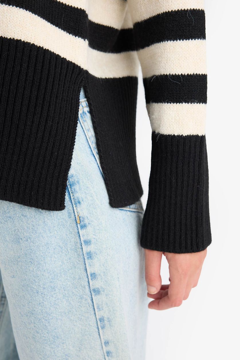 Kadın Siyah Oversize Geniş Kalıp Bisiklet Yaka Çizgili Triko Kazak