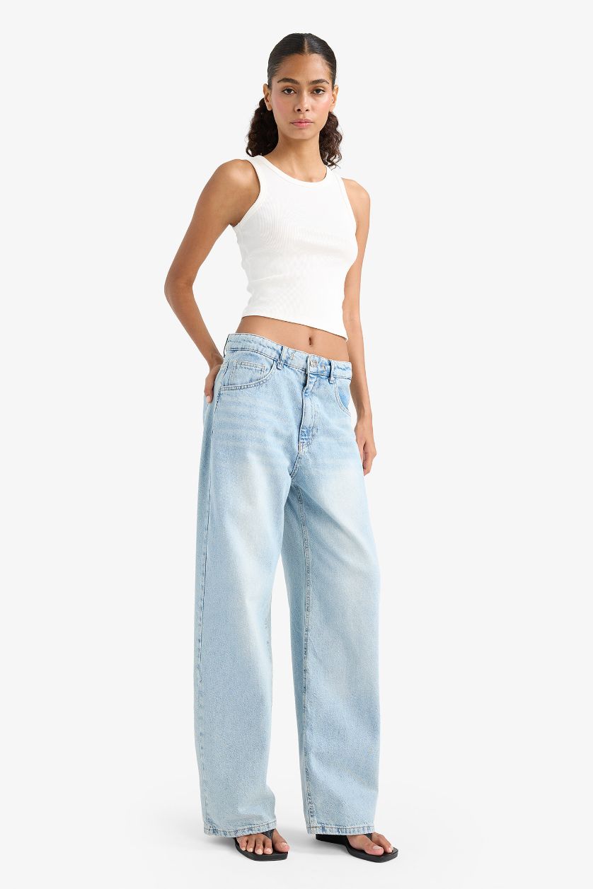 حريمي بيج فاتح تانك توب مضلع سليم فيت بياقة هالتر