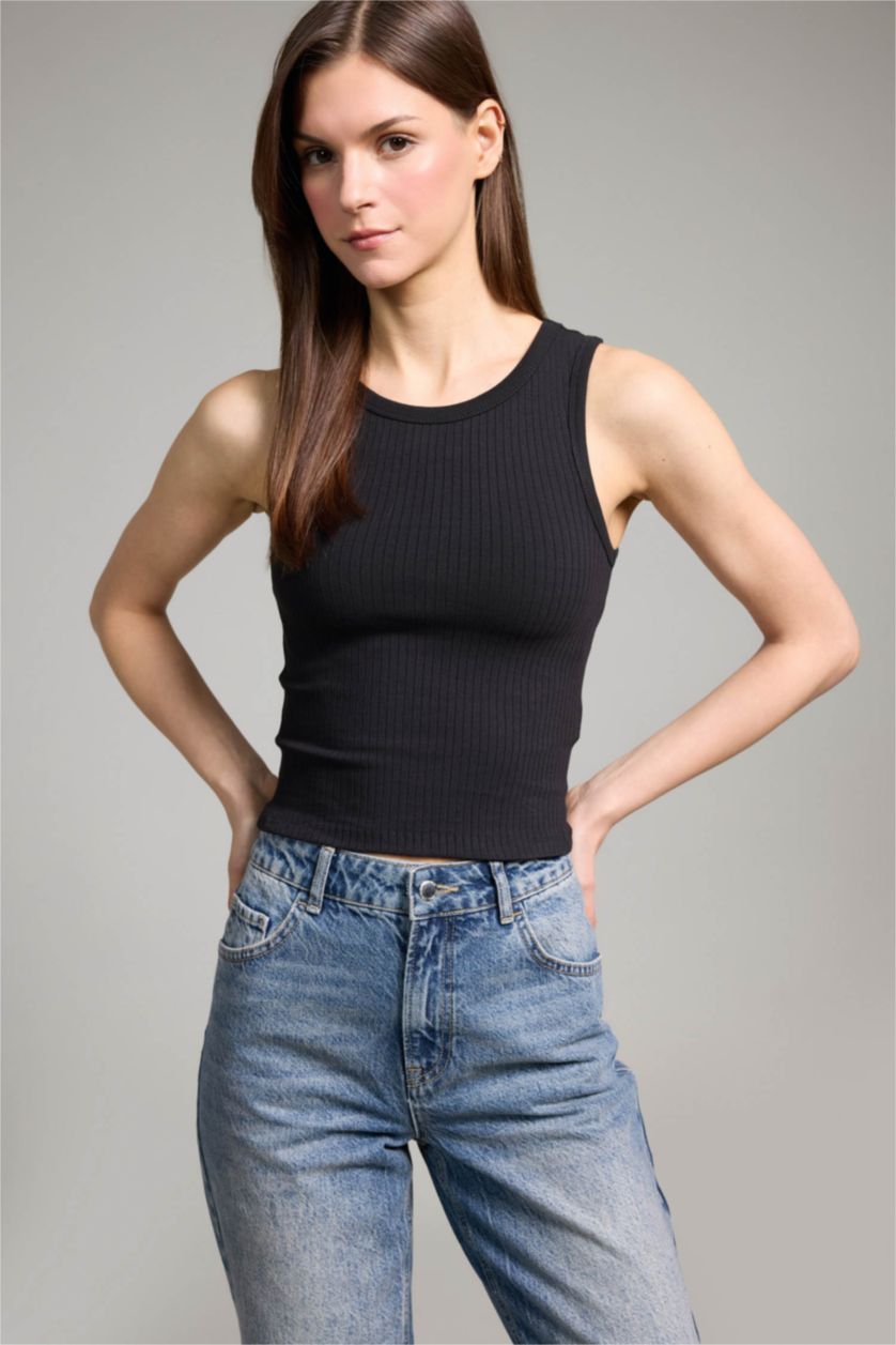 WOMAN Black Slim Fit Camisole Halter Collar Tank Top
