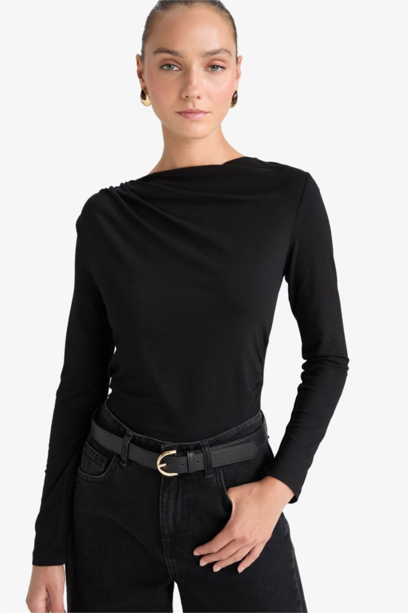 حريمي أسود Slim Fit Long Sleeve T-Shirt