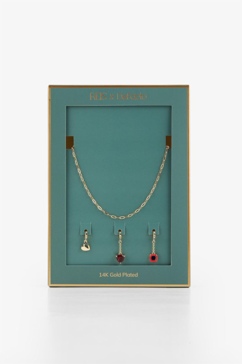 Woman Altın Reis x DeFacto Gold Plated Lover Charms Heart and Stone Gold Necklace