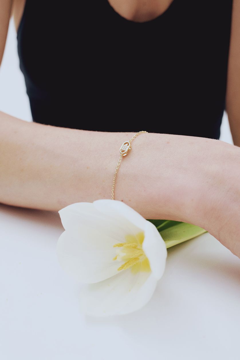 Woman Altın Reis x DeFacto Gold Plated Luce Touch Stone Gold Bracelet