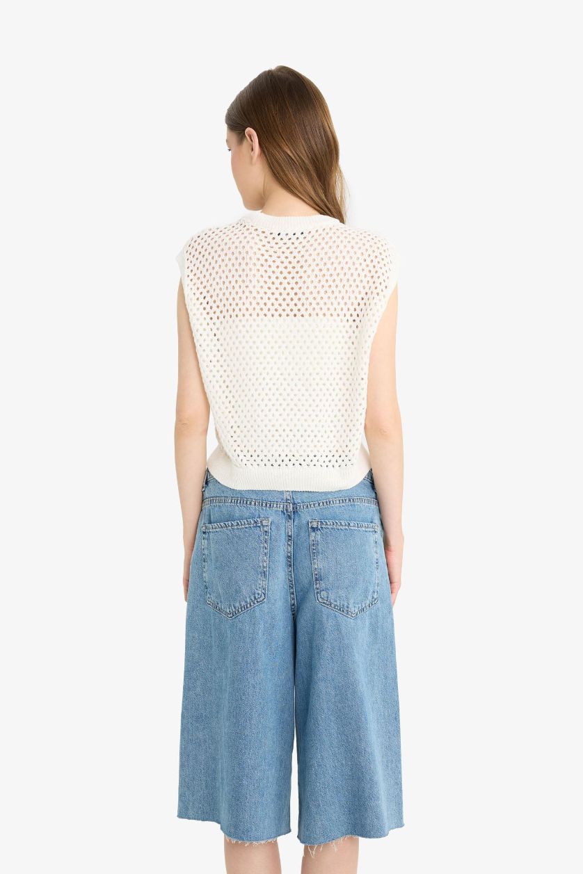 Kadın Kırık Beyaz Bisiklet Yaka Meyve Nakışlı Kroşe Süveter