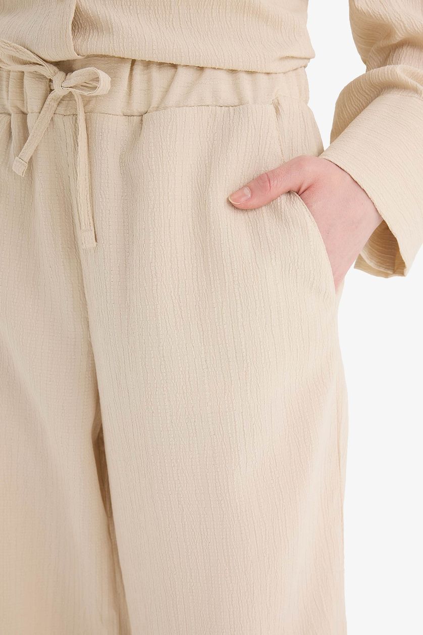 Kadın Bej Relax Fit 2'li Takım Gofre Dokulu Uzun Kollu Gömlek Pantolon