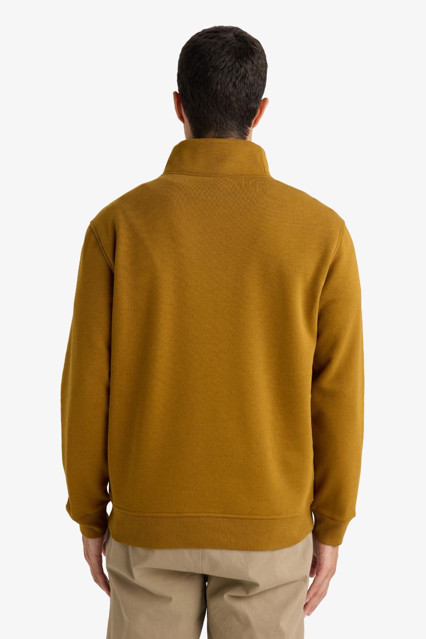 Erkek Açık Kahve Regular Fit Yarım Balıkçı Yaka Fermuarlı Kalın Sweatshirt