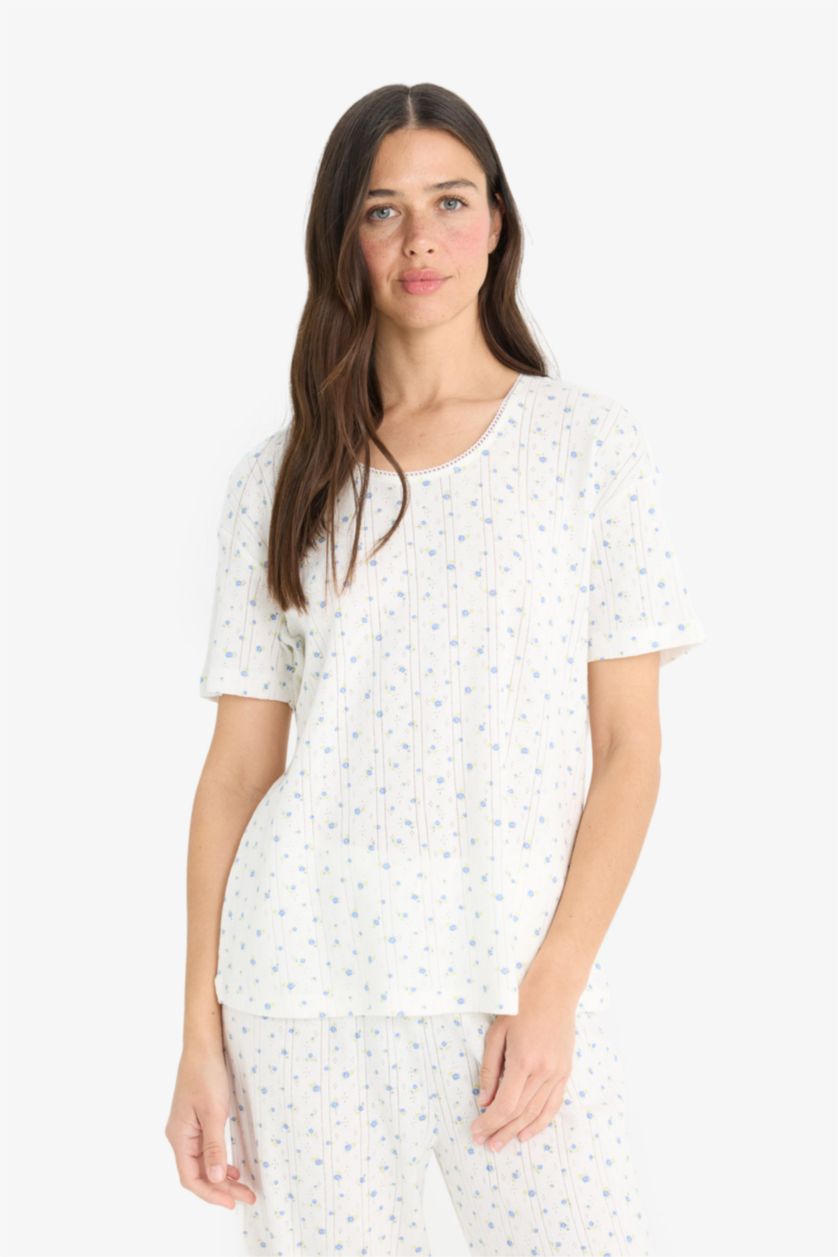 Kadın Ekru Regular Fit Pijama Takımı Kısa Kollu Üst Beli Lastikli Uzun Alt-Fall in Love