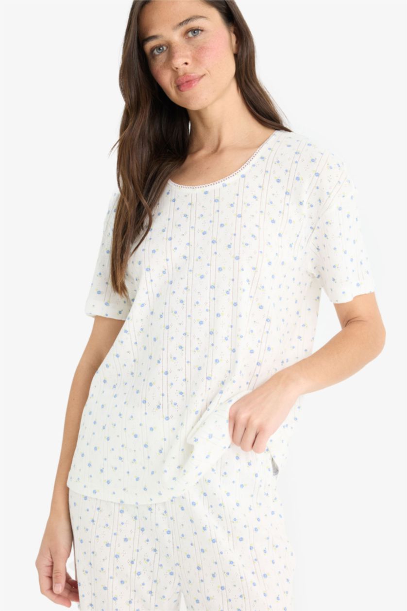 Kadın Ekru Regular Fit Pijama Takımı Kısa Kollu Üst Beli Lastikli Uzun Alt-Fall in Love