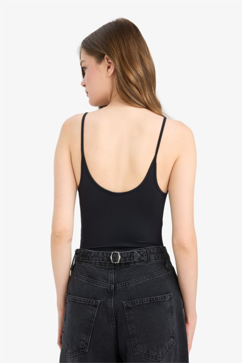 Kadın Siyah Basic Düz Askılı Siyah Body