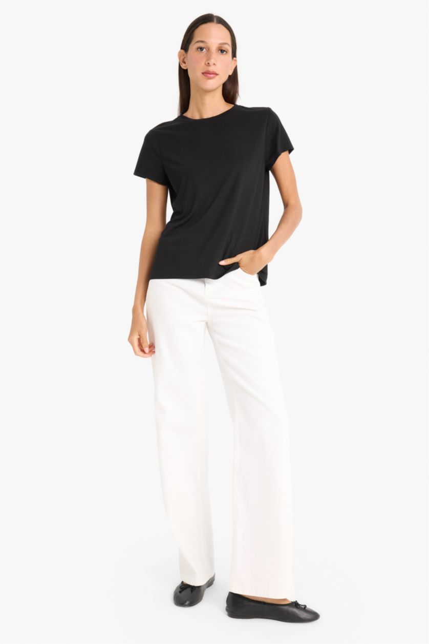 Kadın Siyah Regular Fıt Bisiklet Yaka Basıc Düz Kısa Kollu Tişört