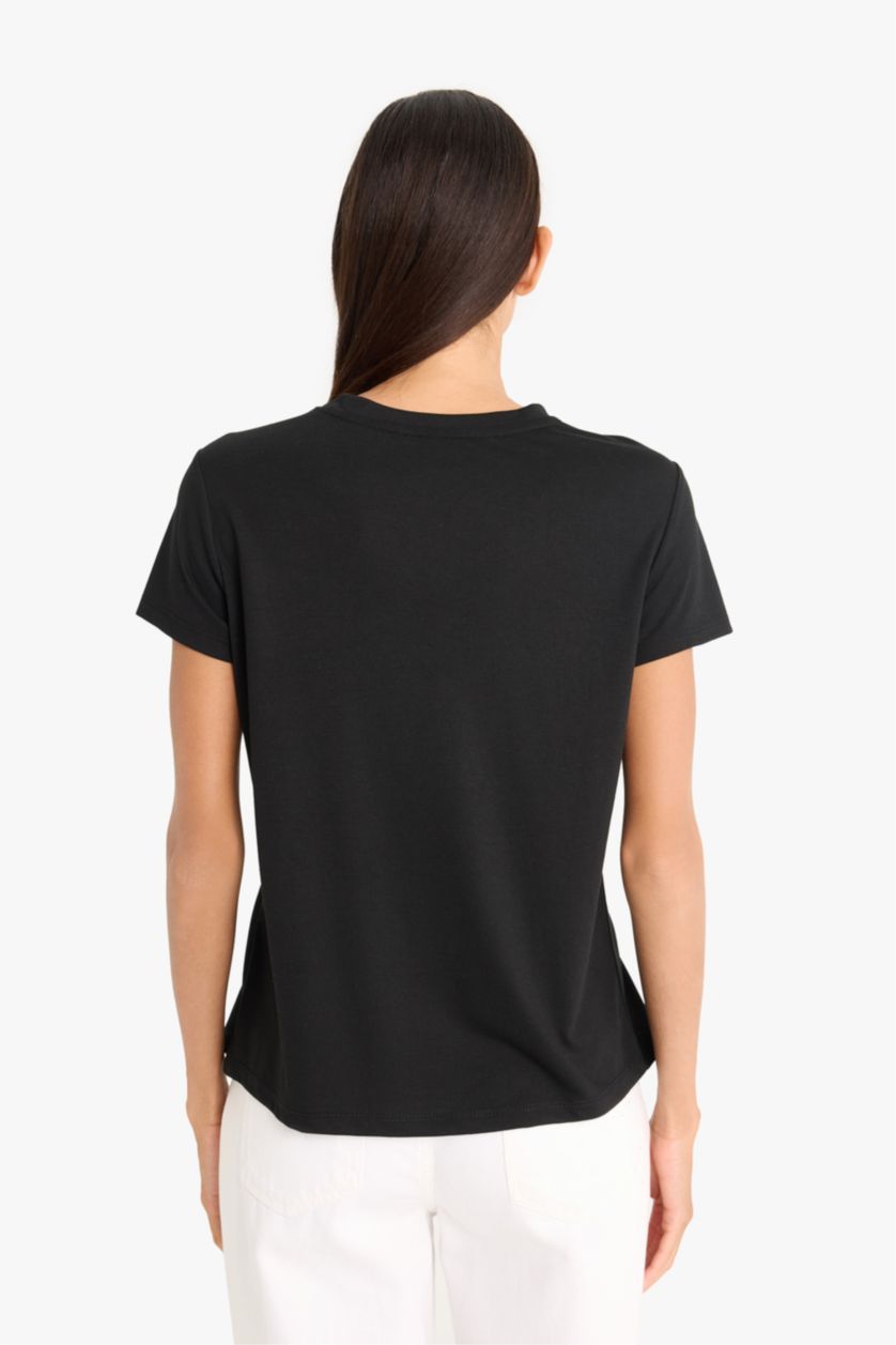Kadın Siyah Regular Fıt Bisiklet Yaka Basıc Düz Kısa Kollu Tişört