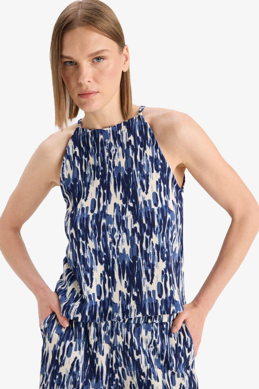 Kadın Lacivert Regular Fit Kayık Yaka Desenli Bürümcük Kolsuz Bluz