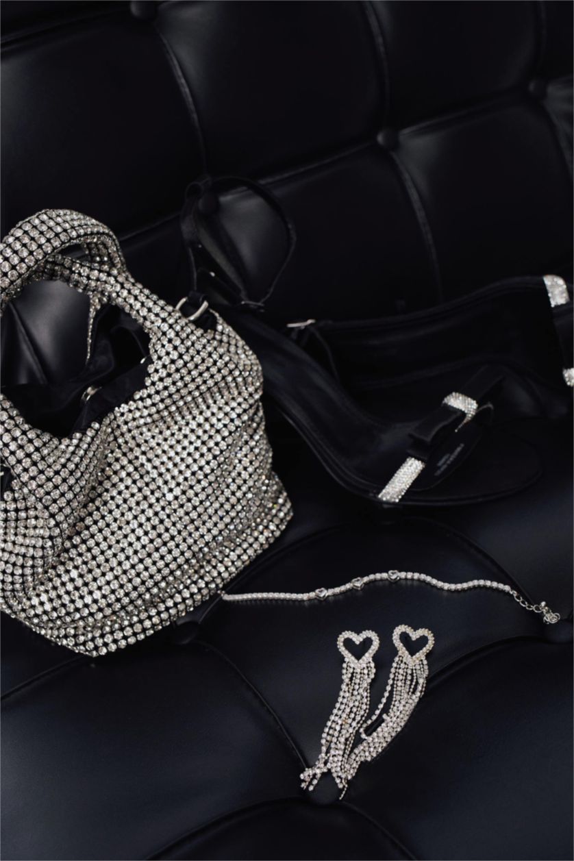 Kadın Gümüş DCEY x DeFacto Kadın Kalp Taşlı Sallantılı Küpe