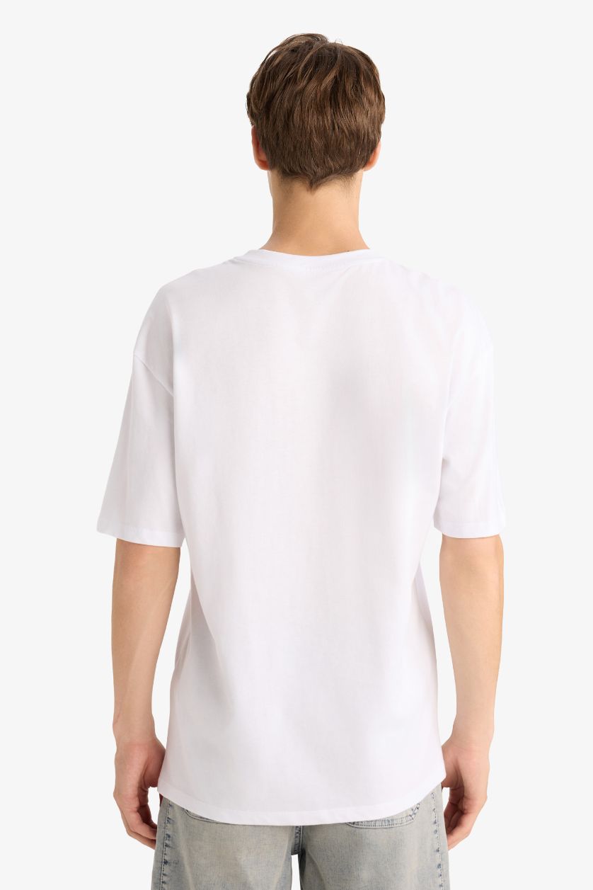 MAN White Boxy Fit Crew Neck Short Sleeve T-Shirt