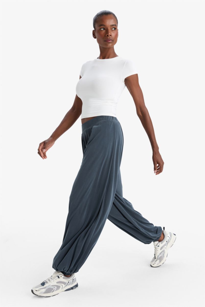 Woman Light Navy DeFactoFit Oversize Fit Short Leg Modal Sports Pants