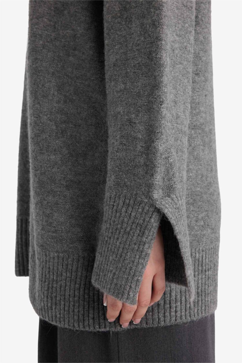 Kadın Gri Yün Karışımlı Loose Fit Bisiklet Yaka Triko Kazak Tunik