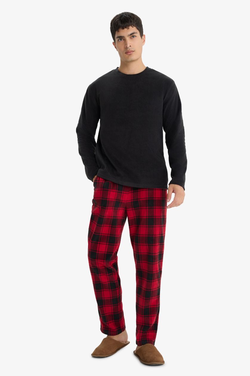 Erkek Siyah Pijama Takımı Regular Fit Polar Uzun Kollu Üst Ekose Desenli Uzun Alt