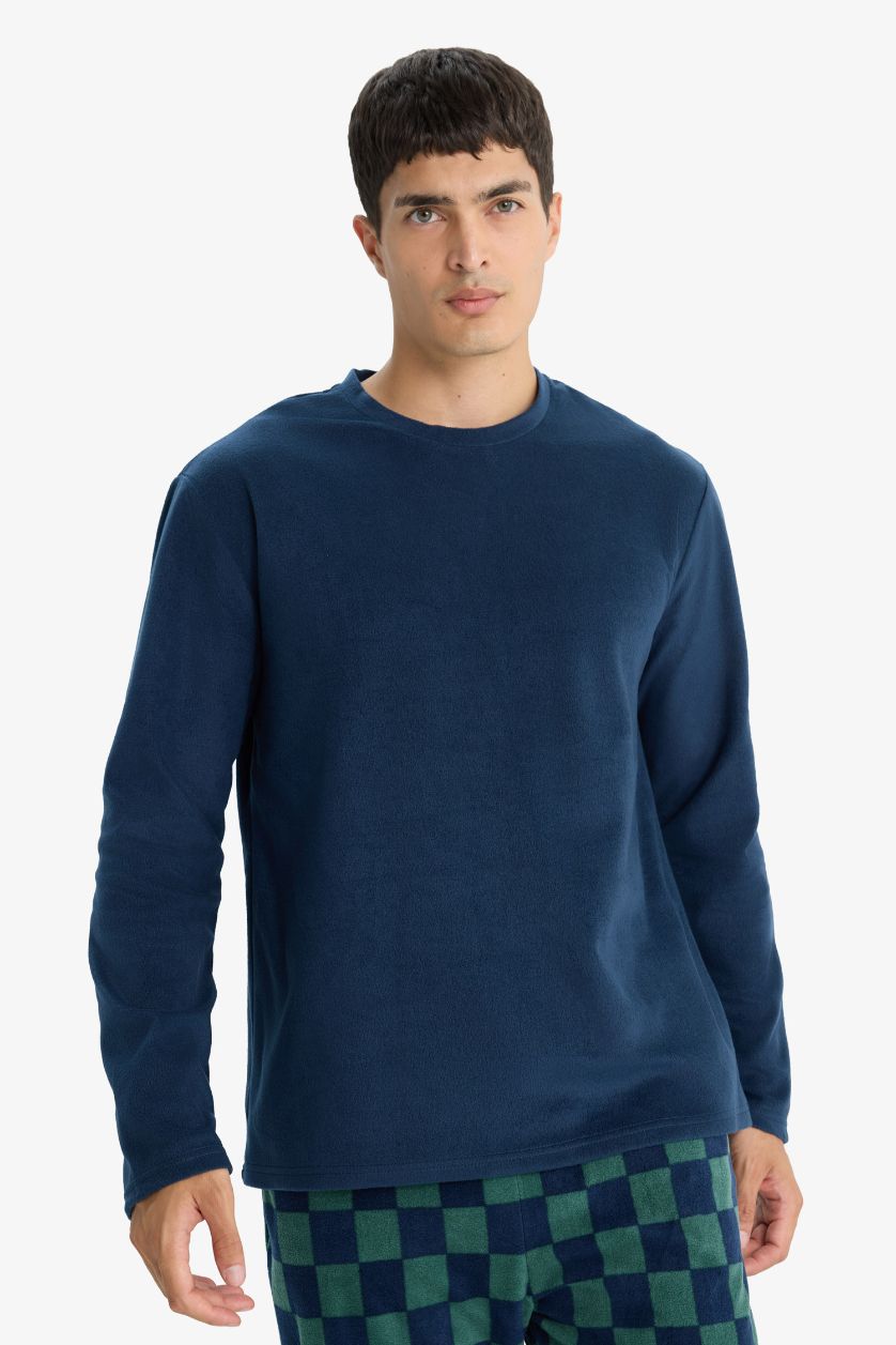 Man NAVY 2 Piece Pyjama Set with Long Sleeve Top and Plaid Pants