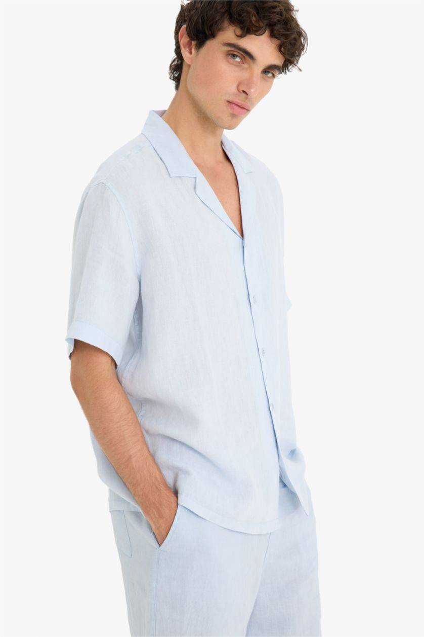 Man Light Blue Linen Relax Fit Open Neck Short Sleeve Shirt